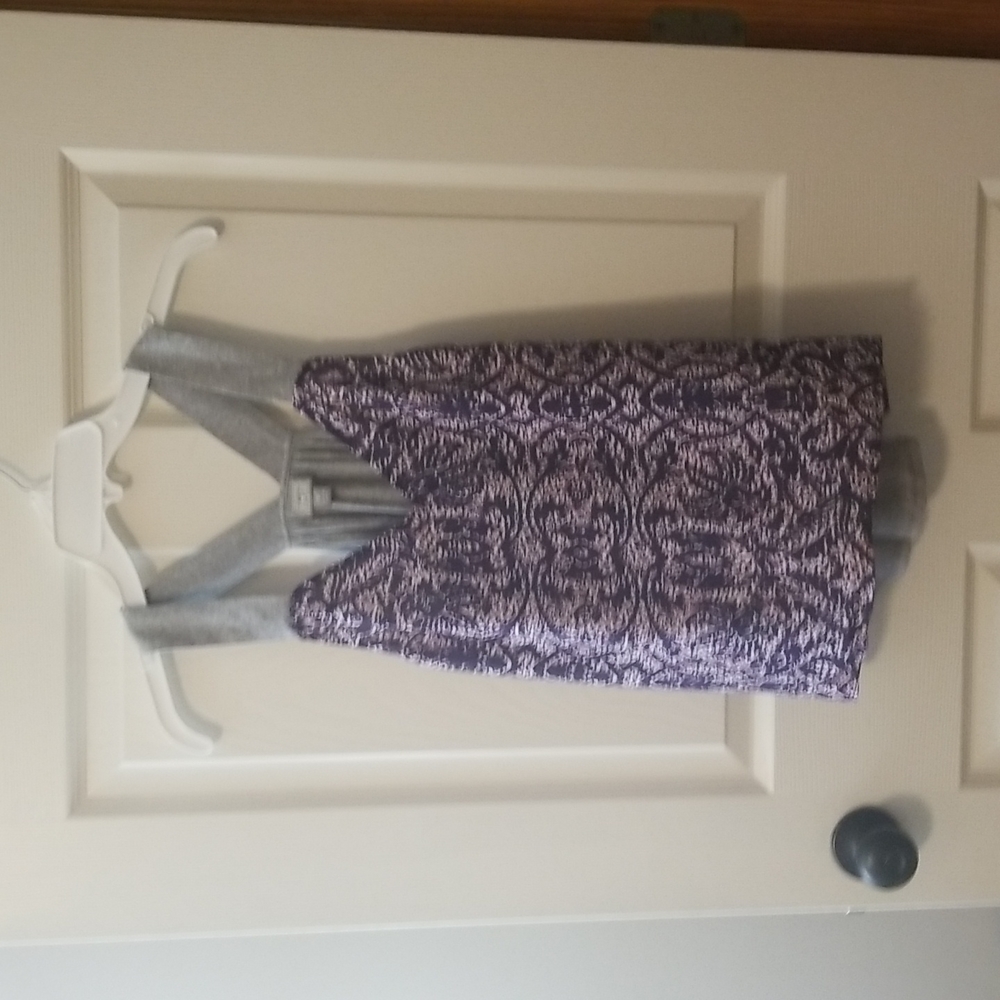 Converse tank NWT